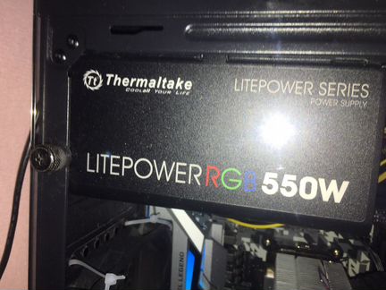 Блок питания на 550w thermaltake