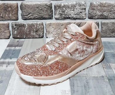 Кроссовки женские новые 39 р цена до выходных