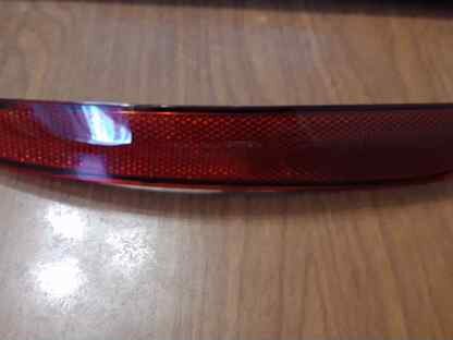 Катафот гольф плюс. Катафот заднего бампера vw golf plus. 5m0945105c. Светоотражатель заднего бампера vw golf plus. 5m0945106g фото.