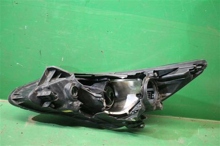 Фара правая Hyundai Solaris рестайлинг 2014-2016