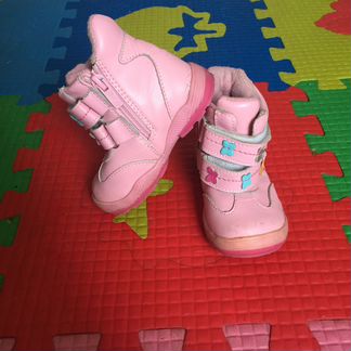 Ботинки осенние