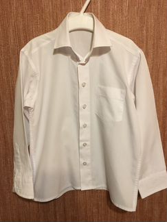 Рубашка белая на мальчика р.104-110