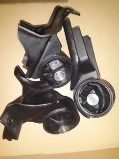 Сайлентблок опор двс и кпп Jeep Cherokee XJ 2.5TD