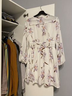 Коктейльное белое платье