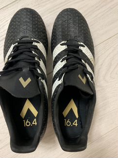 Бутсы футбольные adidas