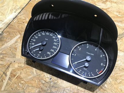 Панель приборов Bmw 3-Series E90 N52B25A 2007