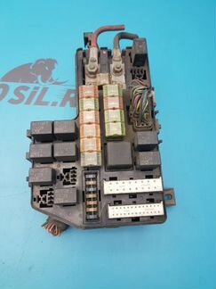 Блок предохранителей Dodge Durango 1999