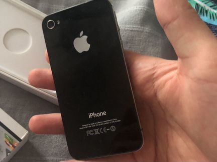 Телефон iPhone 4s