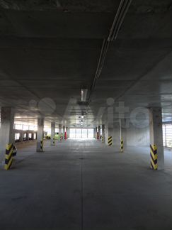 Машиноместо, 18 м²