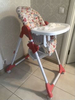 Стул для кормления (практически новый)