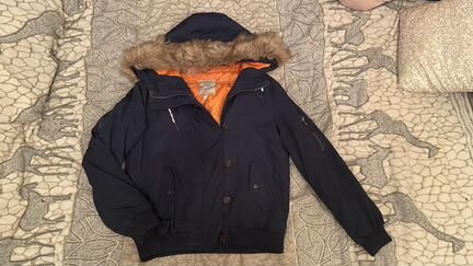 Парка. Куртка pull&bear