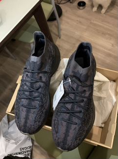 Кроссовки adidas yeezy boost 380