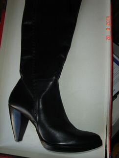 Абсолютно новые сапоги Carlo Pazolini 39 р-р осень