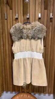 Меховой жилет