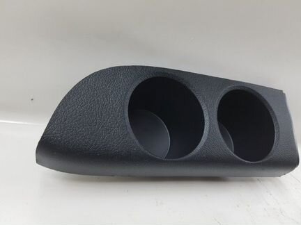 Подстаканник Toyota Land Cruiser 200