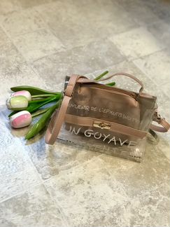 Розовая сумка