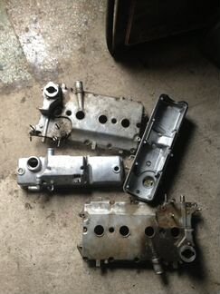 Для Ваз крышку клапанную продаю