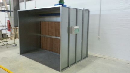 Продам сухую покрасочную камеру окс 0315.10