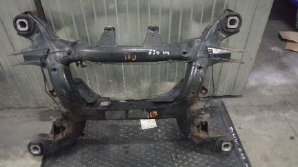 Подрамник задний BMW X5 E70