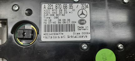 Передний плафон Mercedes W221