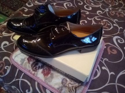 Ботинки женские