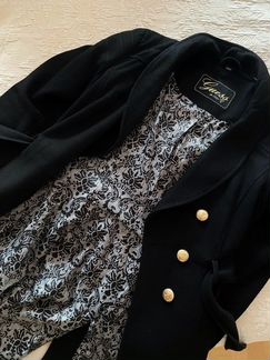 Пальто Guess