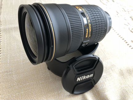 Широкоугольный зум-объектив Nikon Nikkor 24-70