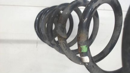 Пружина подвески левая задняя Volkswagen Touran, 2