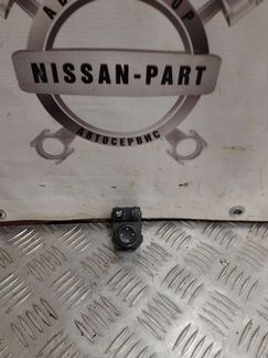 Ниссан x-trail t32 кнопки регулирования зеркал