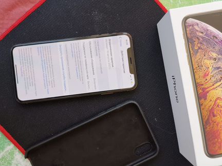 Телефон iPhone XS Max 256 gold