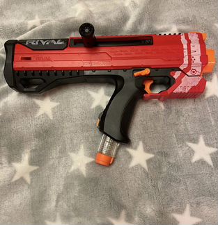 Бластер Nerf Rival Helios xviii-700 Red (красный)