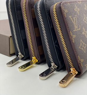 Кошелек Louis Vuitton lv