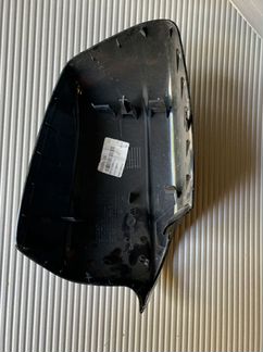Колпак правого зеркала Дорестайлинг F10 BMW