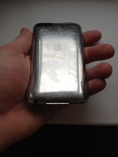 iPod touch 8 Gb модель MC086LL