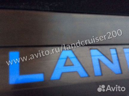 Пороги салона Land Cruiser 200