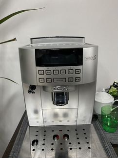 Кофемашина delonghi magnifica s