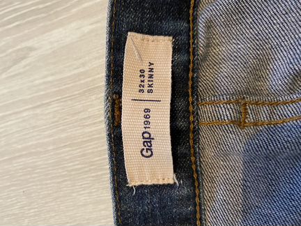 Джинсы мужские Gap
