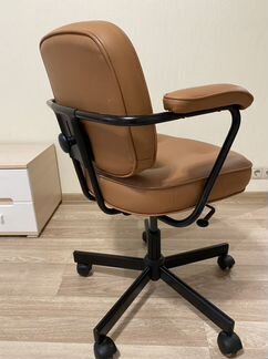 Компьютерное кресло