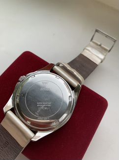 Часы guess женские