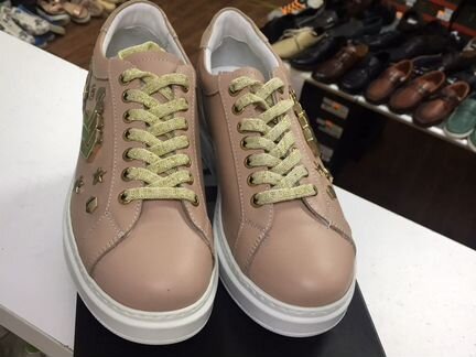 Кроссовки 37