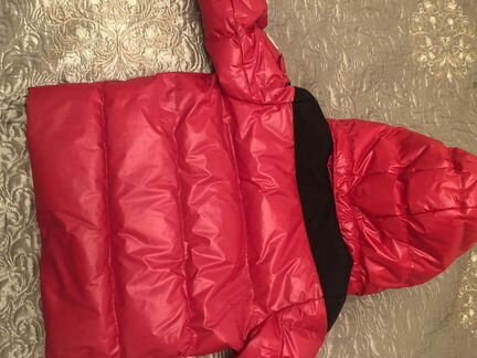 Пуховик Moncler