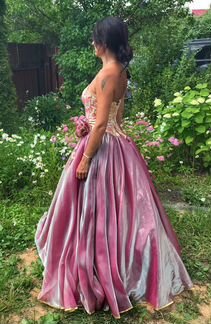 Бальное платье