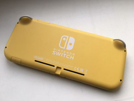 Игровая приставка Nintendo Switch Lite