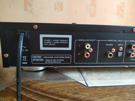CD проигрыватель marantz CD5001OSE