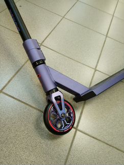 Трюковой самокат DukeR 303