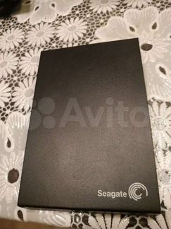 Переносной жёсткий диск Seagate 1 Tb