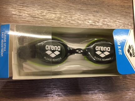 Очки для плавания Arena