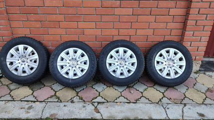 Зимние колеса в сборе VW Tiguan 215/65 R16