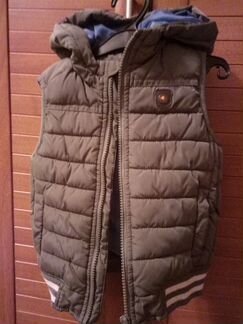 Жилет дутый теплый размер 2