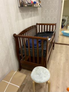 Кроватка детская с матрасом